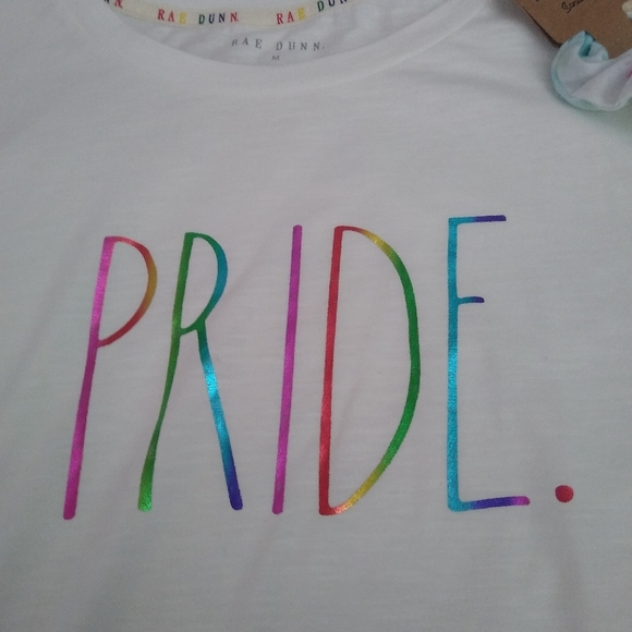 Rae Dunn PRIDE rainbow letters Tee Blousew/ Scrunchie, Size XL - Picture 2 of 6